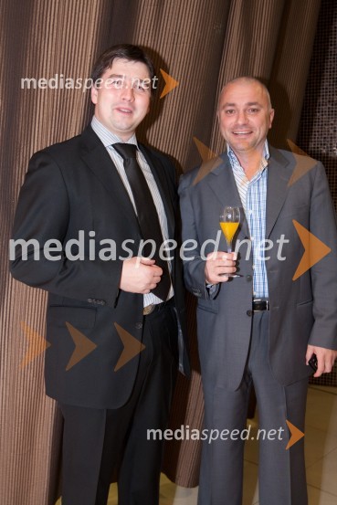Aleksander Bohinc, pomočnih direktorja Lek Storitve d.o.o. in Dare Špenko, vinski vitez, somelierSvečana večerja z izbranimi šampanjci iz kleti Veuve Clicquot