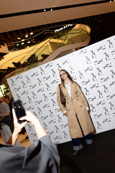 Modna novica pomladi: največji JACK&JONES v Sloveniji odprl vrata, premierno predstavljeni tudi ženska linija JJXX in JJ Kids