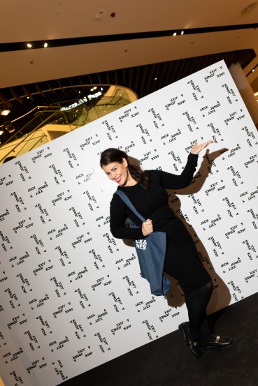 Modna novica pomladi: največji JACK&JONES v Sloveniji odprl vrata, premierno predstavljeni tudi ženska linija JJXX in JJ Kids