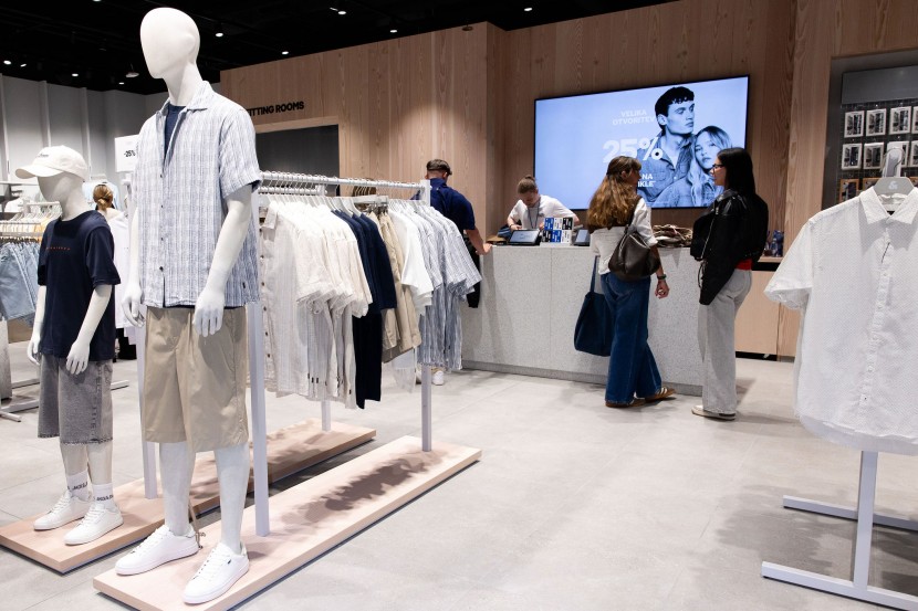 Modna novica pomladi: največji JACK&JONES v Sloveniji odprl vrata, premierno predstavljeni tudi ženska linija JJXX in JJ Kids