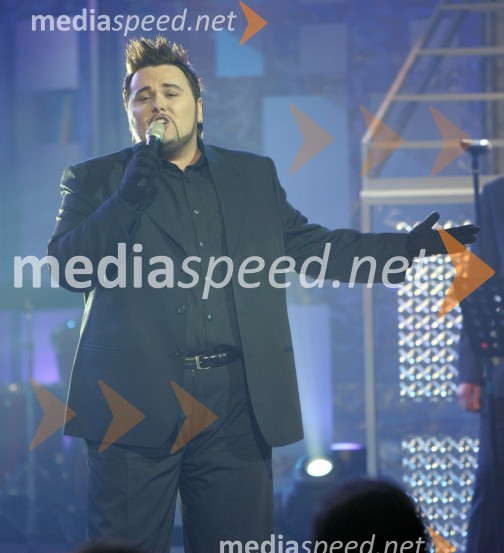 Željko Houdek, hrvaški pevecDora 2006, hrvaški izbor za pesem evrovizije