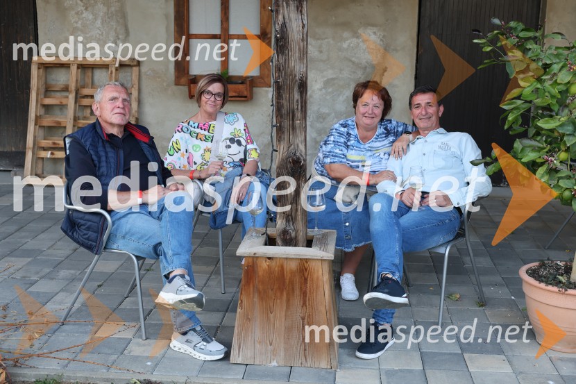 Jagode in penine