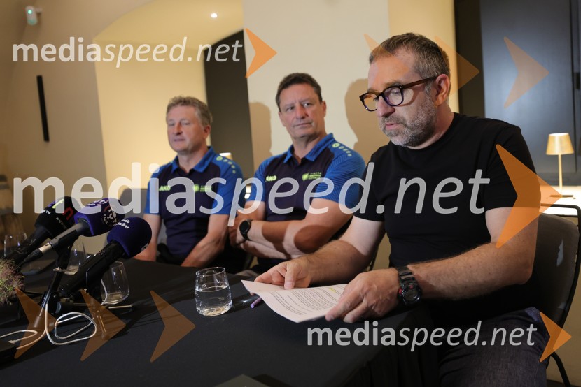  Danilo Steyer,   vinar, Steyer Vina; vinski vitez, predsednik Vinske reprezentance Slovenije;  Robi Fišer, selektor Slovenske vinske reprezentance;  Borut  Cvetko, kreativni direktor, Mediaspeed d.o.o.Vino Euro 2026, novinarska konferenca