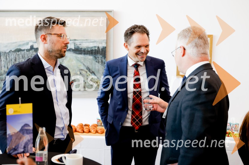  ... ;  Žiga Fišer, Britansko-slovenska gospodarska zbornicaKonferenca Tea with reason: Small Modular Reactors