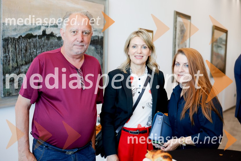  ... ;  Barbara Uranjek, direktorica, Britansko-slovenska gospodarska zbornica;  ... Konferenca Tea with reason: Small Modular Reactors