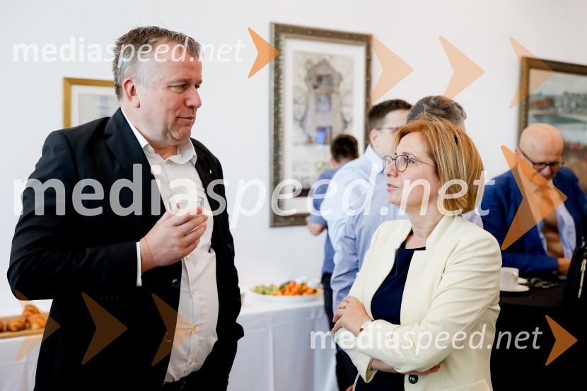 Konferenca Tea with reason: Small Modular Reactors