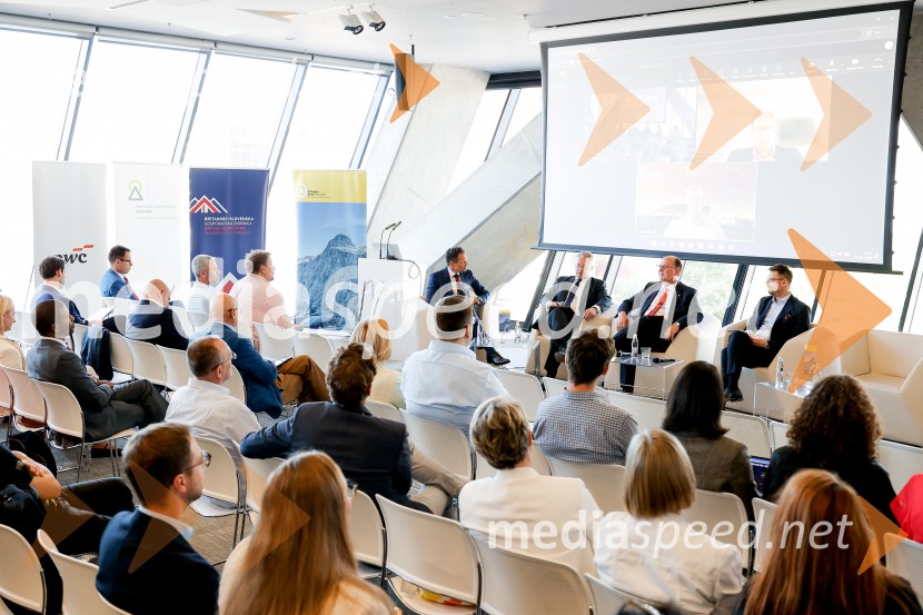 Konferenca Tea with reason: Small Modular Reactors
