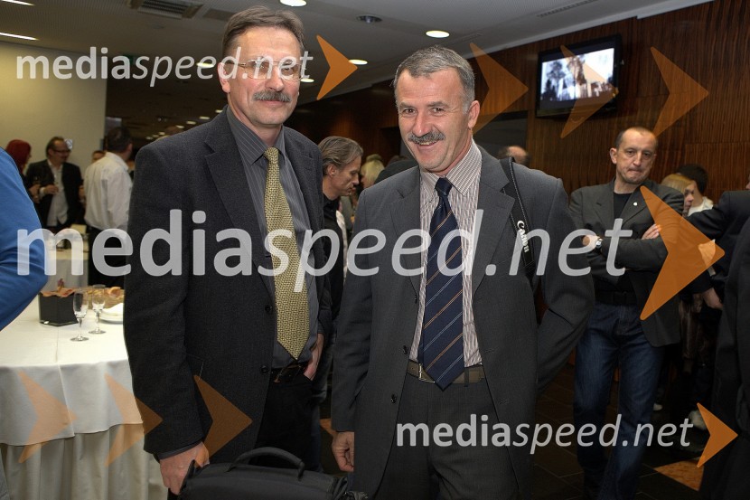 Branko Žerak, predsednik ADM 98 in Jože KozjanRazglasitev najboljših atletov in atletinj v letu 2009