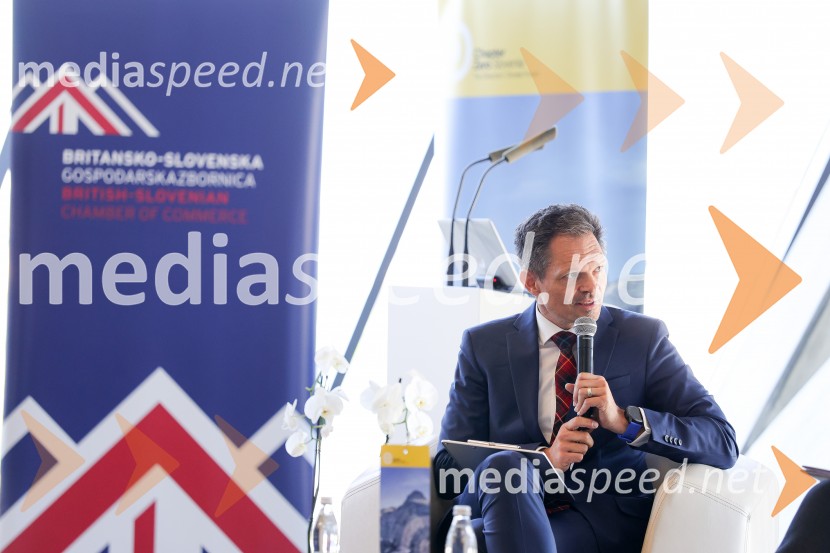  Žiga Fišer, Britansko-slovenska gospodarska zbornicaKonferenca Tea with reason: Small Modular Reactors