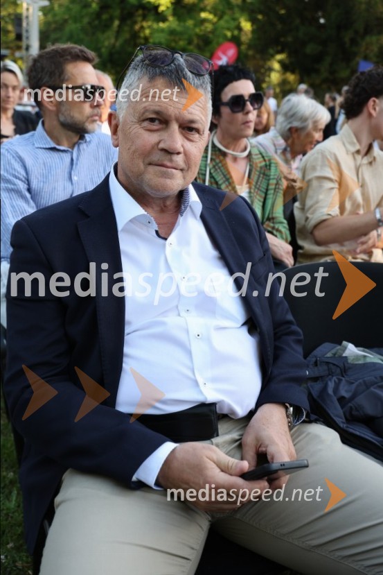 11. Operna noč v Mestnem parku