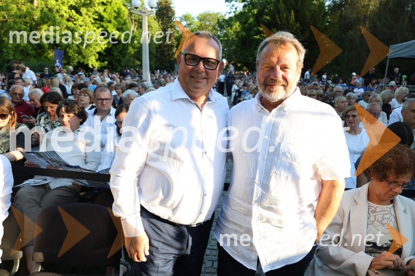 11. Operna noč v Mestnem parku