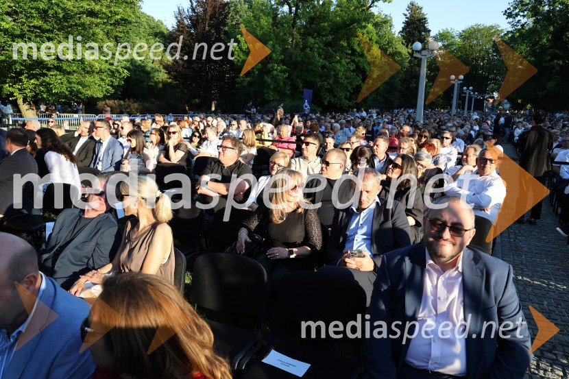 11. Operna noč v Mestnem parku