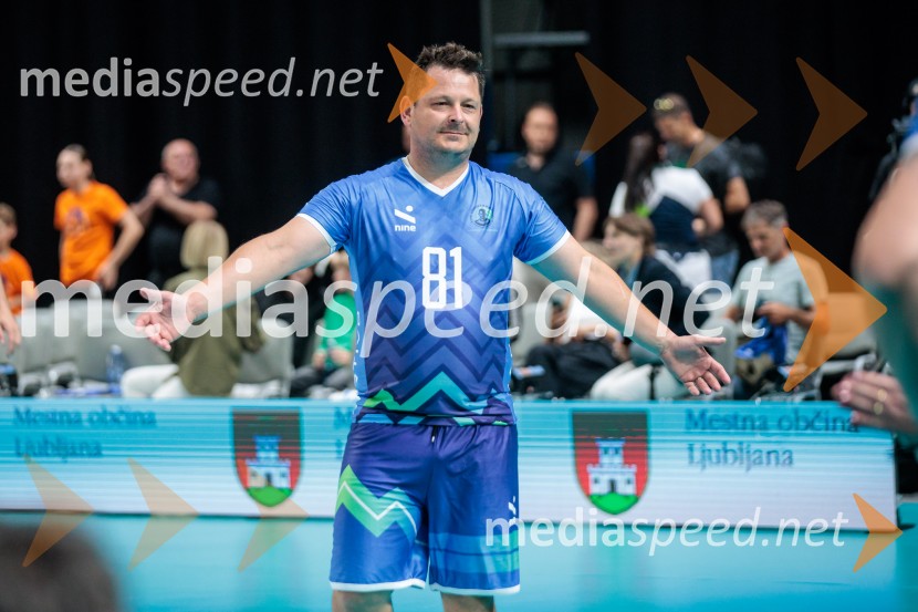 Tine Urnaut, dobrodelni odbojkarski dan