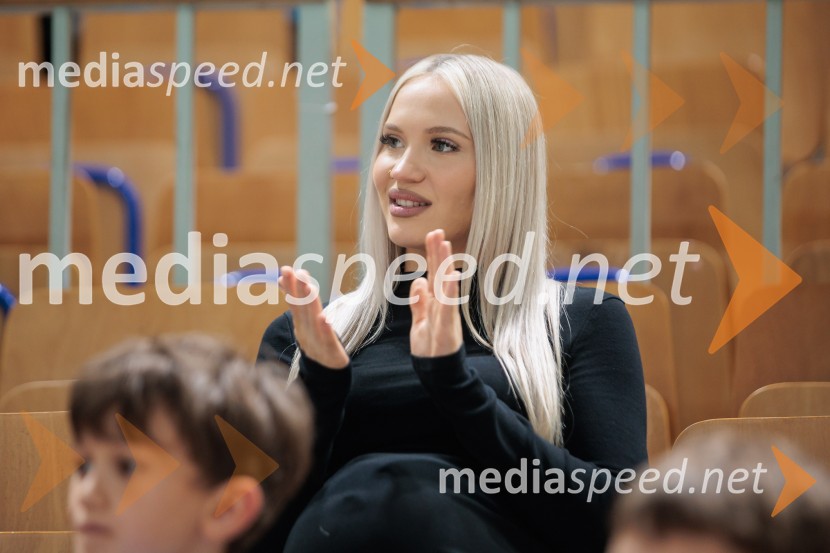 Tine Urnaut, dobrodelni odbojkarski dan