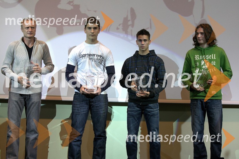 Milan Kranjc, trener ter Haris Sejarič, Blaž Željko in Robert Renner, atleti pionirjiRazglasitev najboljših atletov in atletinj v letu 2009