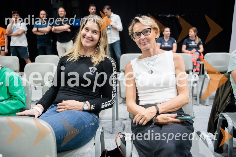 Tine Urnaut, dobrodelni odbojkarski dan
