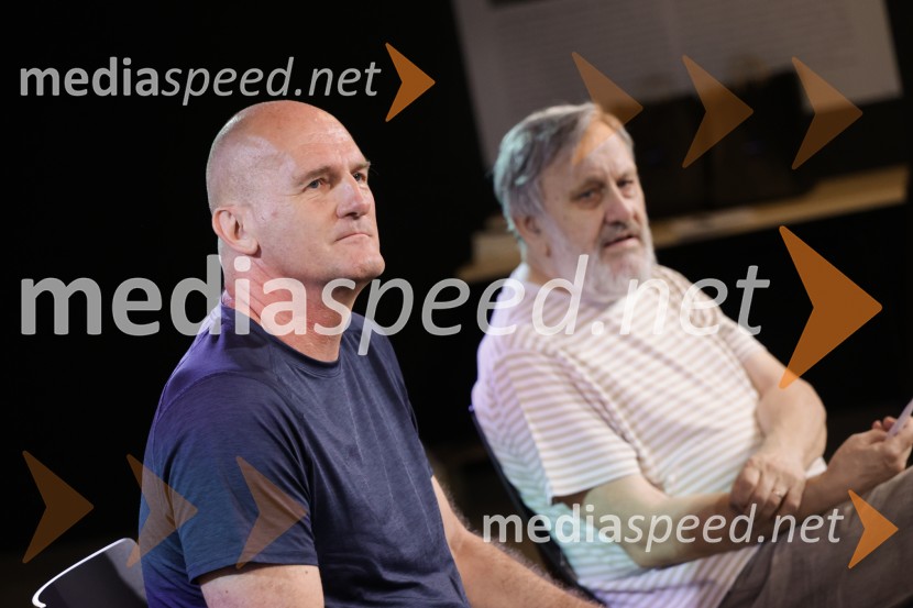 dr. Peter  Klepec, filozof, raziskovalec na Filozofskem inštitutu ZRC; dr. Slavoj Žižek, filozofSlavoj Žižek, predstavitev nove knjige Kdo si ti?