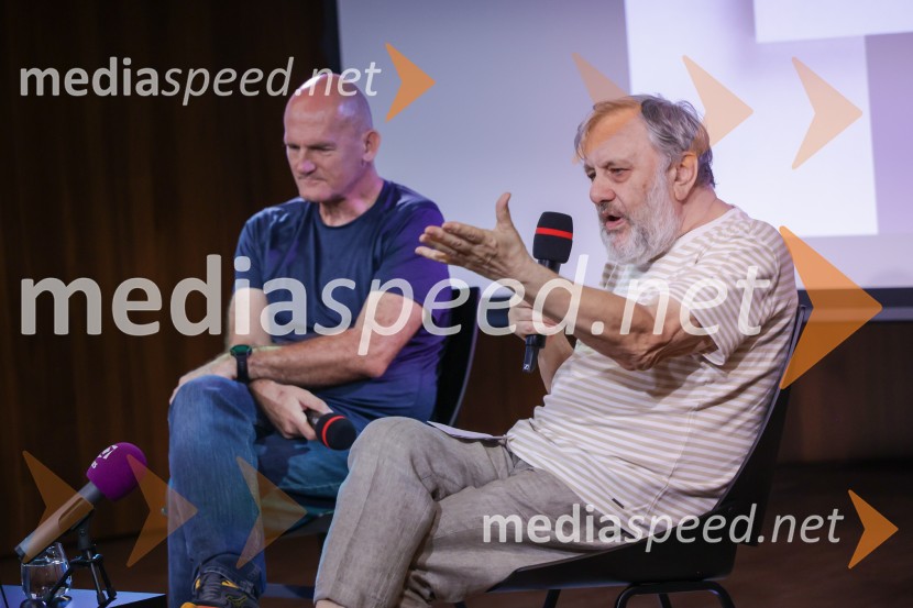 dr. Peter  Klepec, filozof, raziskovalec na Filozofskem inštitutu ZRC; dr. Slavoj Žižek, filozofSlavoj Žižek, predstavitev nove knjige Kdo si ti?