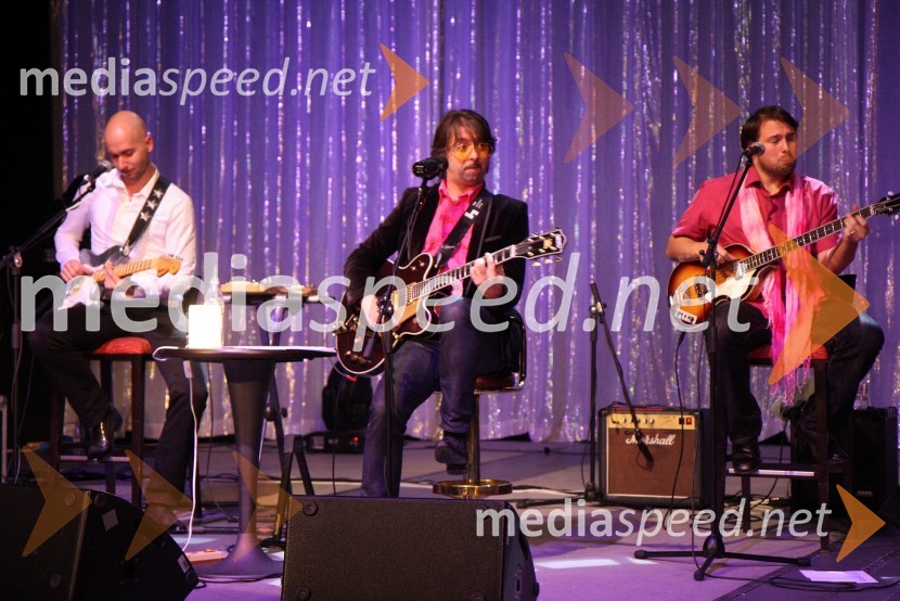 Robert Pešut - Magnifico, glasbenik in Balcountry QuartetMagnifico in Balcountry Quartet, koncert v Mondu