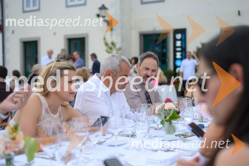  Katja Arsenovič, direktorica Rožmarin Hospitality Group;  Aleksander Saša Arsenovič, župan, Mestna občina Maribor;  ... Žametna večerja 2026