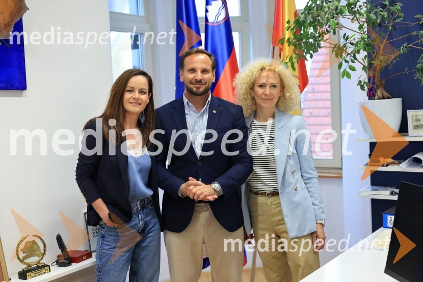  Jasna Vračko Cartl, Trinity XX;  David  Klobasa, župan Občine Sveta Trojica in podjetnik;  Rosanda Fišer, Trinity XXTrojicaFest 2026, novinarska konferenca