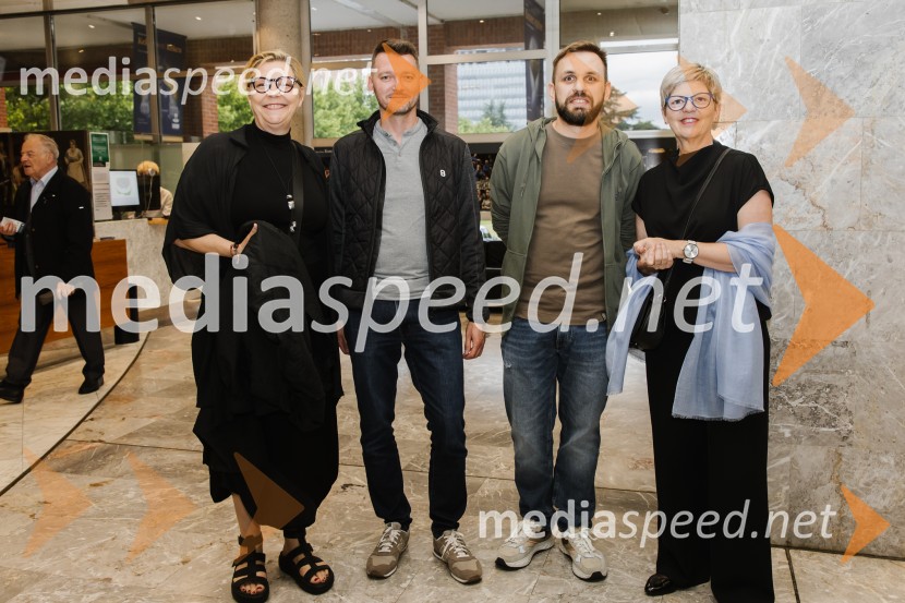 Češnjev vrt, premiera, SNG Nova Gorica