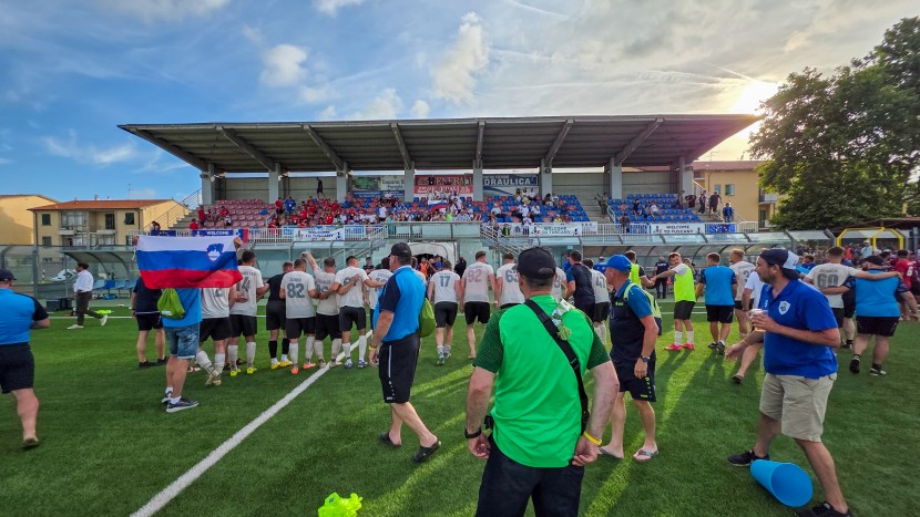 Slovenski vinarji ponovno na evropskem prestolu: Po drami v Toskani osvojili že peti naslov prvakov!