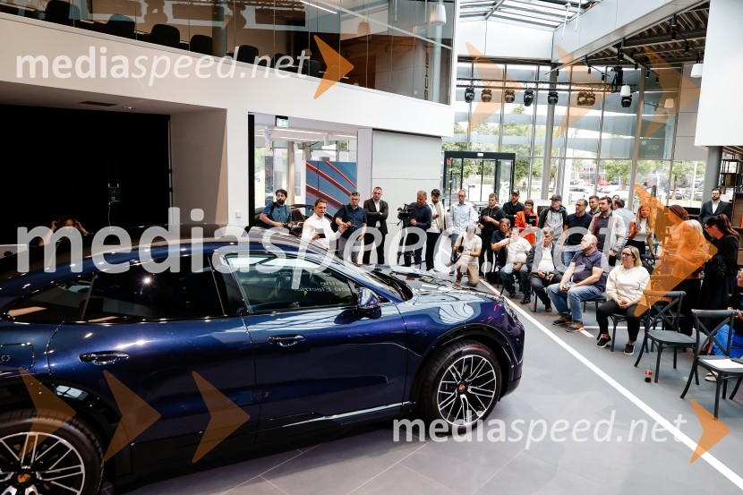 Porsche Center Ljubljana, odprtje