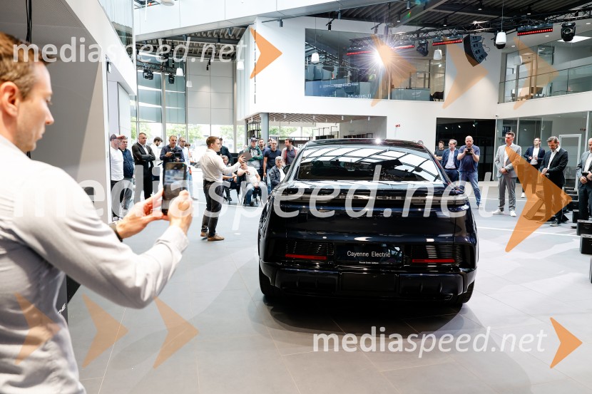 Porsche Center Ljubljana, odprtje