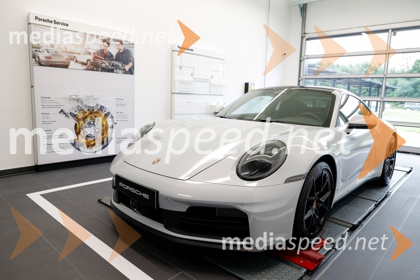 Porsche Center Ljubljana, odprtje