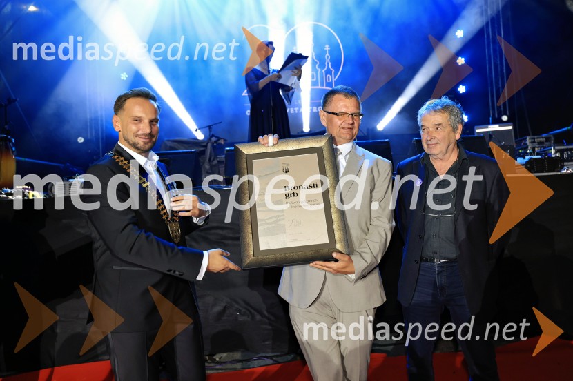  ... ;  ... ;  Ivan Botteri, novinarTrojicaFest 2026 odprl praznovanje 20-letnice Občine Sveta Trojica