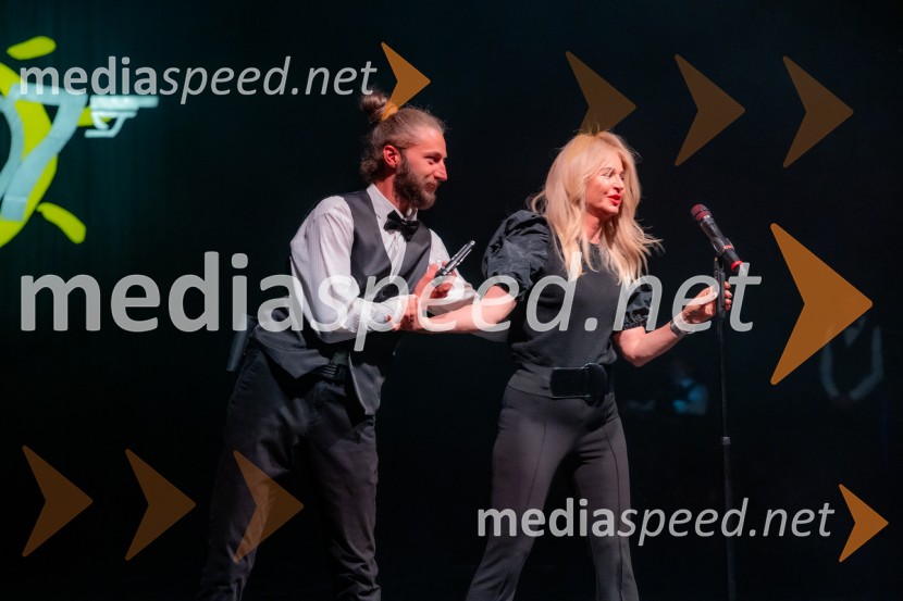 Produkcija plesne skupine Sonček s tematiko James Bond 007