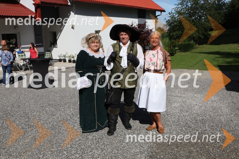 Mednarodna kolonija v novi Galeriji AS, Svečane
