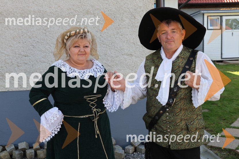 Mednarodna kolonija v novi Galeriji AS, Svečane