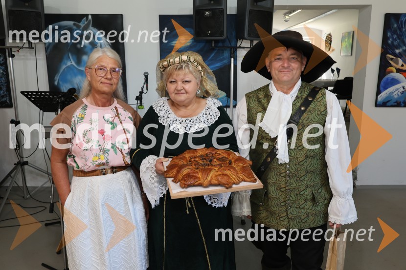 Mednarodna kolonija v novi Galeriji AS, Svečane