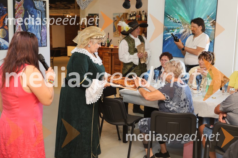 Mednarodna kolonija v novi Galeriji AS, Svečane