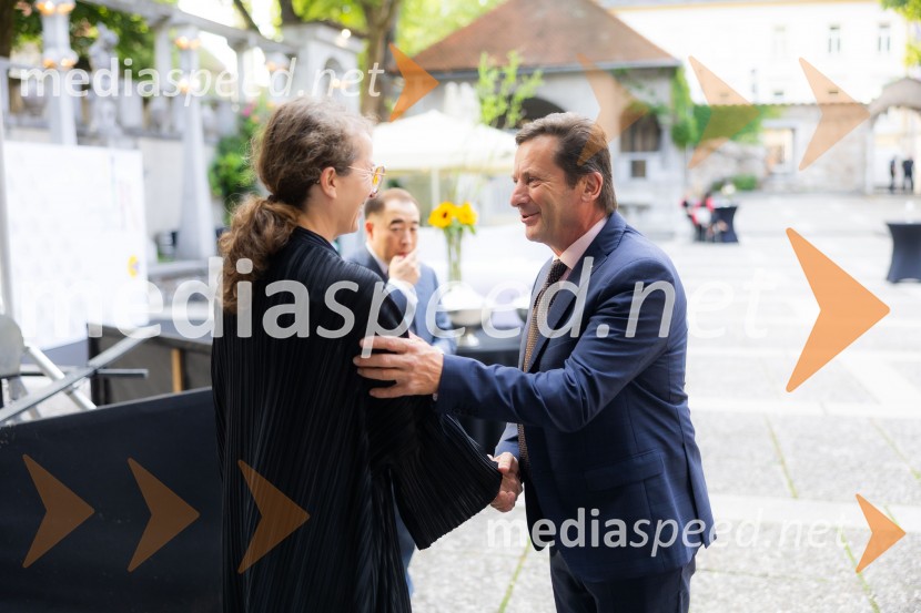  Polona Lovšin, vodja komunikacij, Riko d.o.o.;  ... 26. Kresna noč Lions kluba Ljubljana Iliria