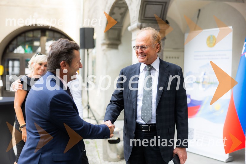  ... ;  Janez  Škrabec, direktor Riko d.o.o.26. Kresna noč Lions kluba Ljubljana Iliria