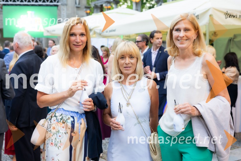  ... ;  Barbra Jermann, nekdanja urednica revije Suzy;  Andreja Comino, novinarka26. Kresna noč Lions kluba Ljubljana Iliria