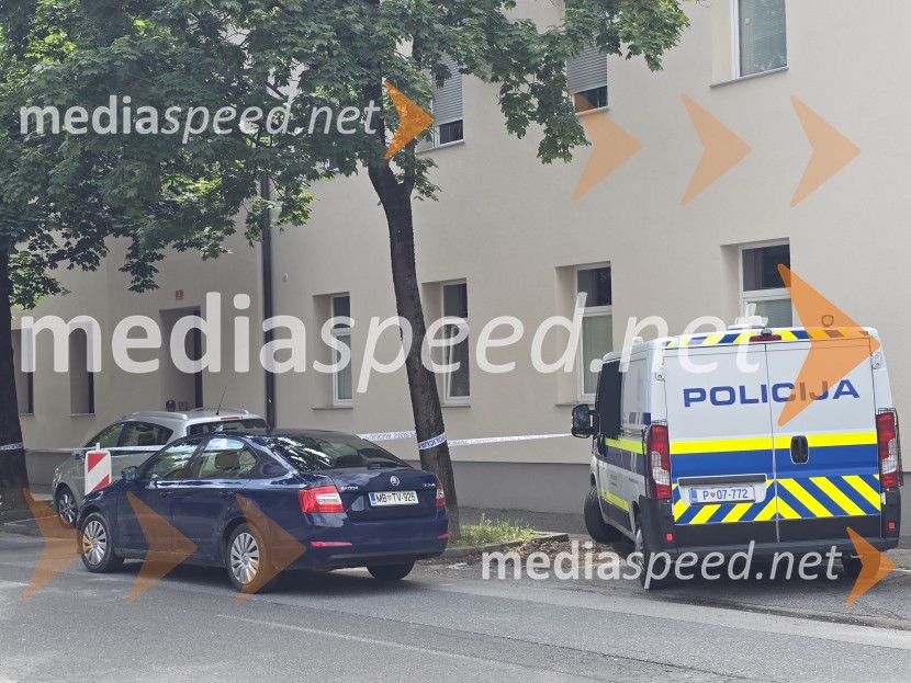 V stanovanju v Mariboru našli mrtvi osebi