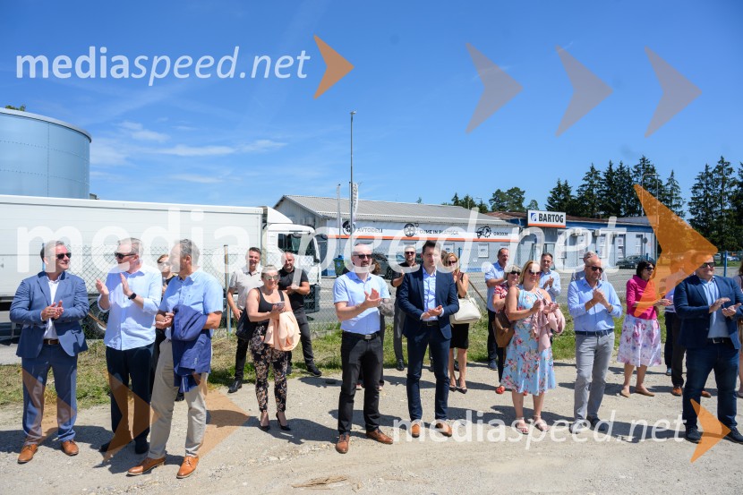 Položitev temeljnega kamna za poslovno-skladiščni kompleks CUBO