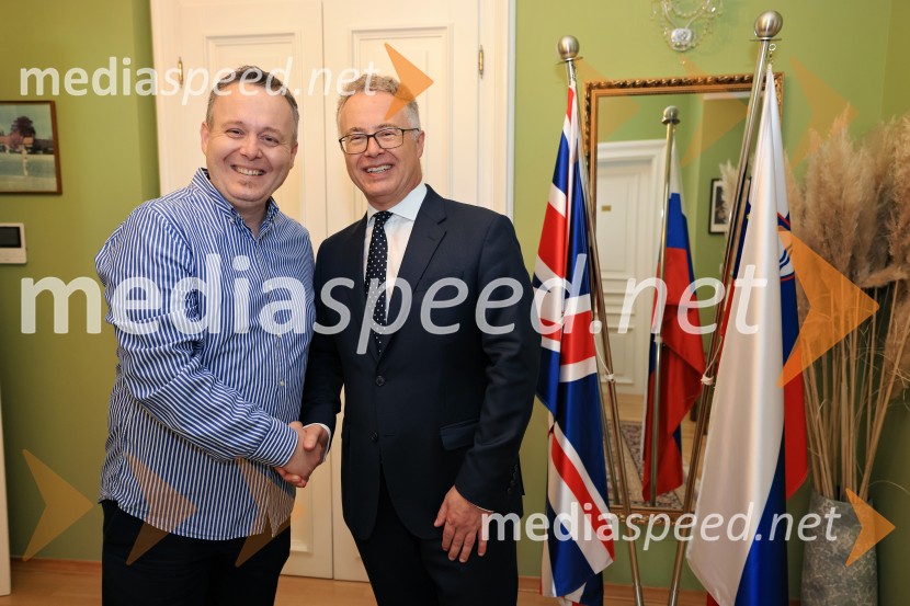 Britansko veleposlaništvo v Sloveniji obeležilo rojstni dan kralja Karla III.