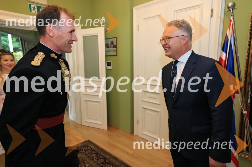 Britansko veleposlaništvo v Sloveniji obeležilo rojstni dan kralja Karla III.
