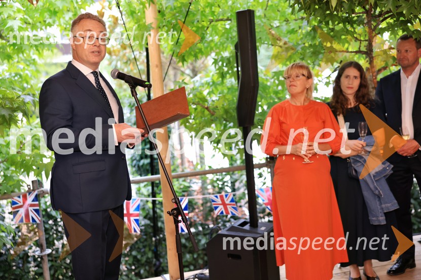 Britansko veleposlaništvo v Sloveniji obeležilo rojstni dan kralja Karla III.