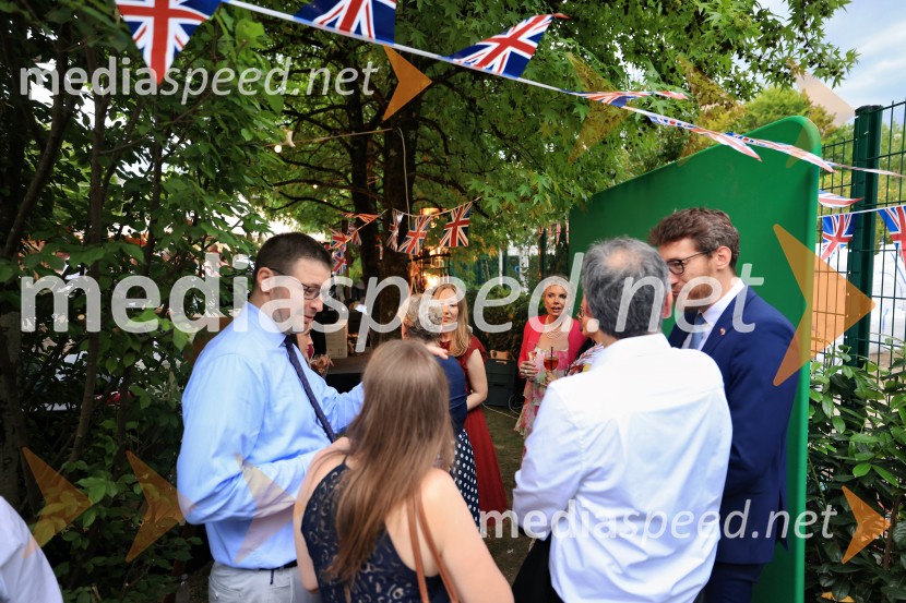 Britansko veleposlaništvo v Sloveniji obeležilo rojstni dan kralja Karla III.