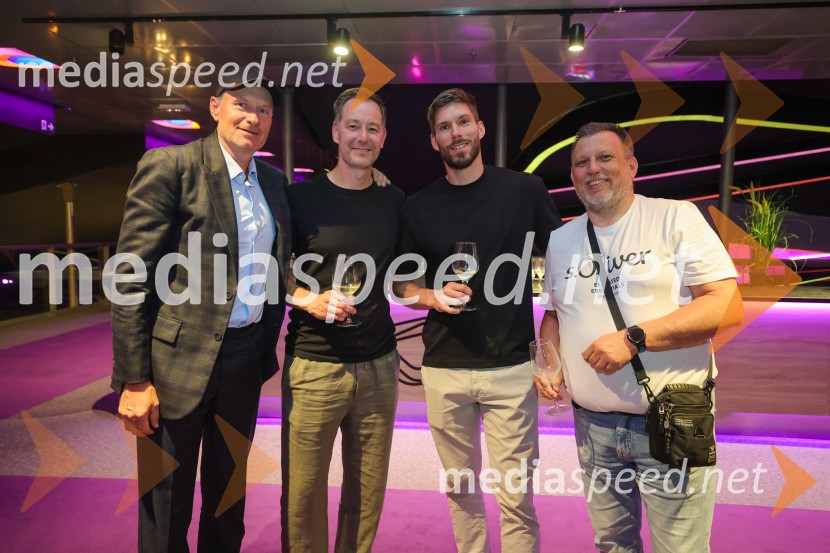  Peter Možič;  Alen Djordjevič, vodja moških odbojkarskih reprezentanc;  Jan  Klobučar, odbojkar;  ... Bratje z igrišča: Začetek, premiera, Maribox