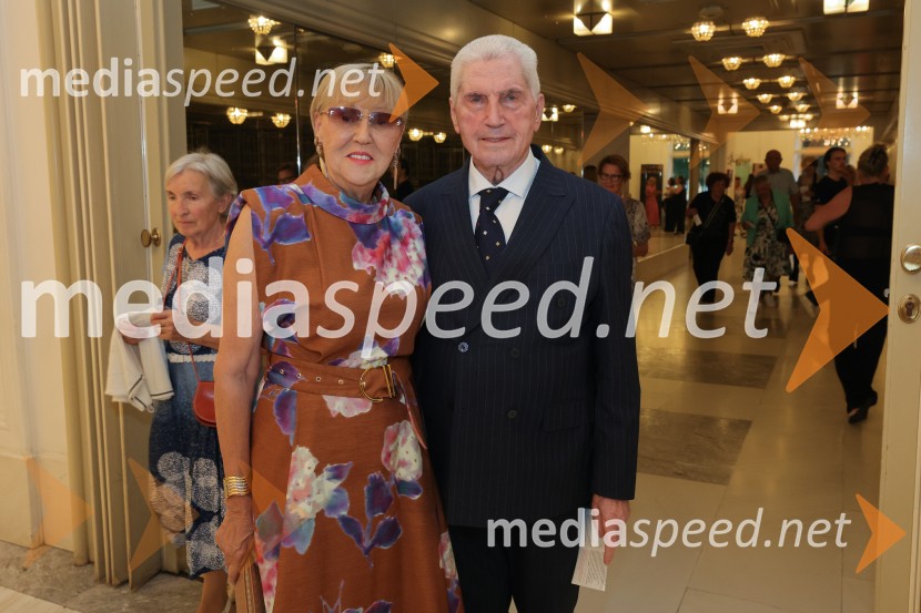  Edita Benko Toplak; prof. dr. Ludvik Toplak,  predsednik Alma Mater Europaea, nekdanji rektor UM61. Borštnikovo srečanje, zaključek in podelitev Borštnikovega prstana