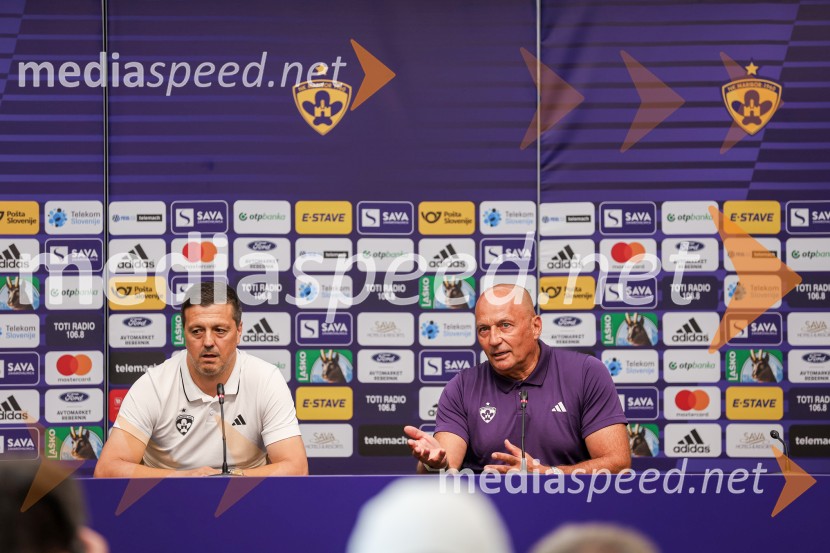  Zlatko Zahovič, športni direktor, NK Maribor;  Darko  Milanič, trener, NK MariborDarko Milanič se vrača v Ljudski vrt, novinarska konferenca