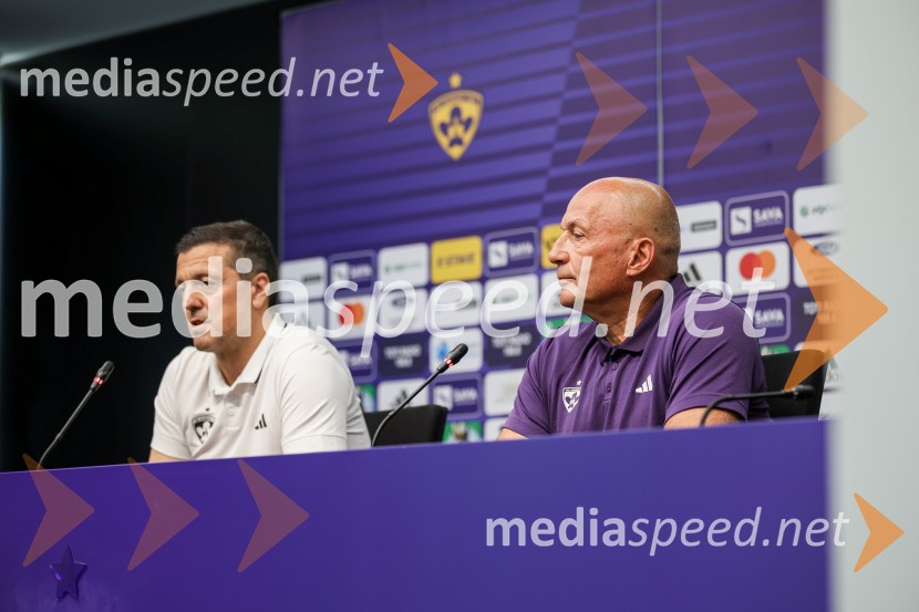  Zlatko Zahovič, športni direktor, NK Maribor;  Darko  Milanič, trener, NK MariborDarko Milanič se vrača v Ljudski vrt, novinarska konferenca