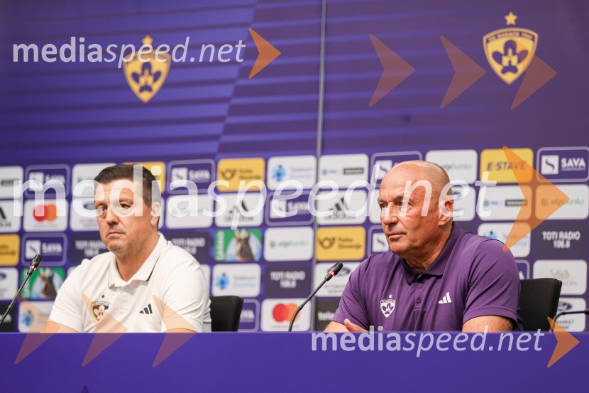  Zlatko Zahovič, športni direktor, NK Maribor;  Darko  Milanič, trener, NK MariborDarko Milanič se vrača v Ljudski vrt, novinarska konferenca